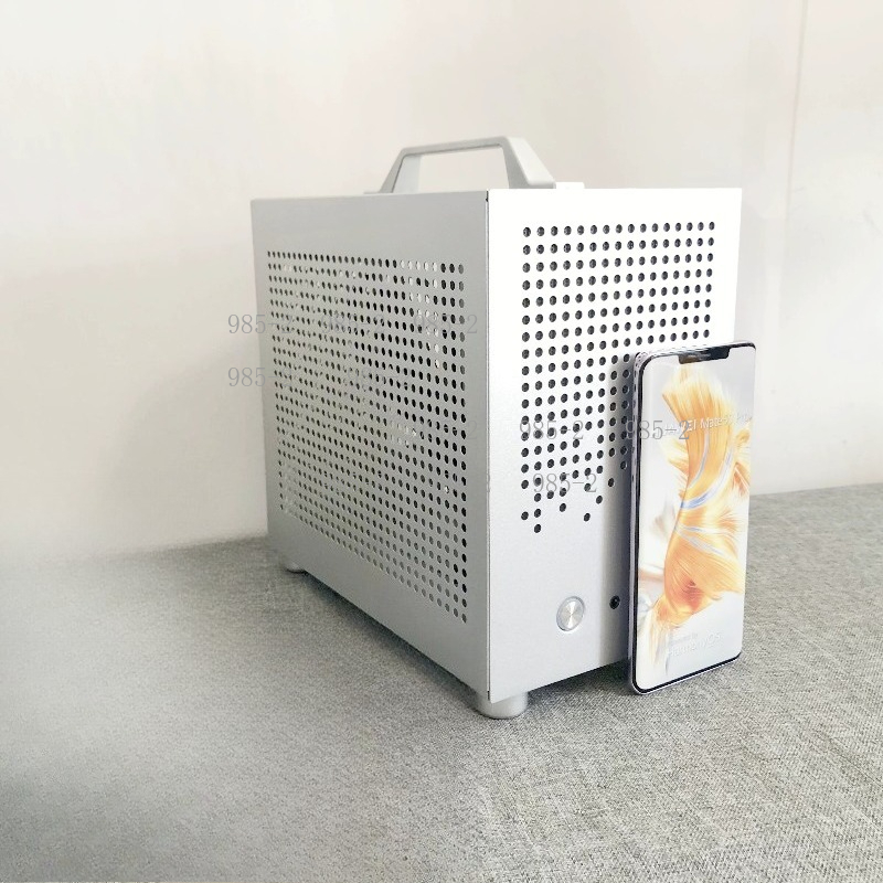 Obudowa typu Mini ITX z uchwyt – Pc Gaming Itx recenzja i cena